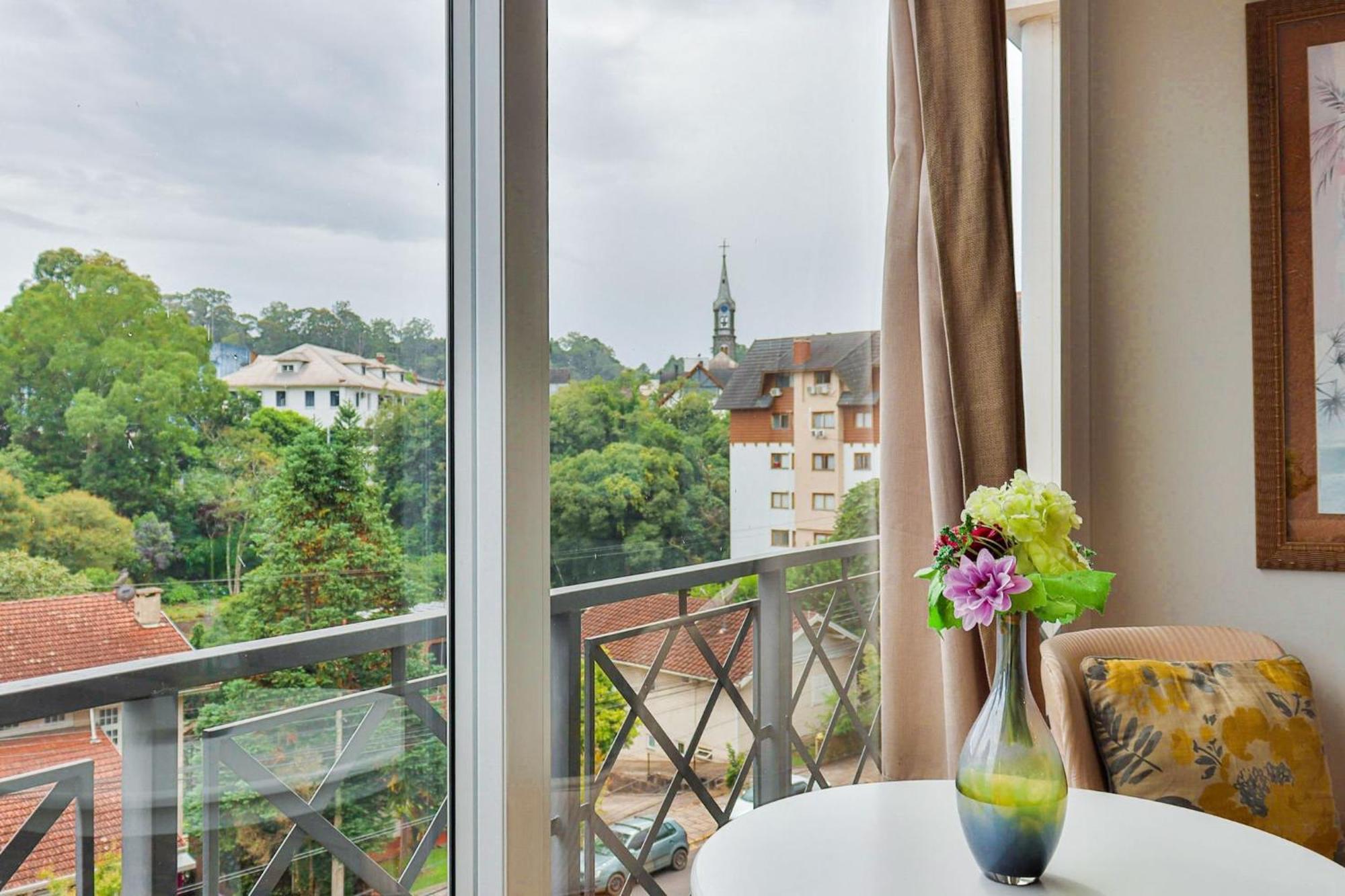 Locar-In Gramado - 200 M Da Rua Coberta Lejlighed Eksteriør billede